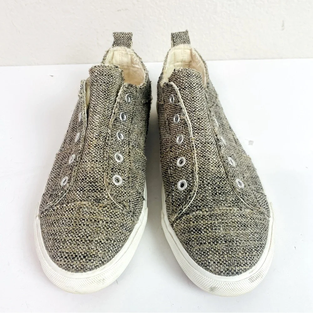 Corkys Babalu Grey Tweed Slip On Sneakers Size 11